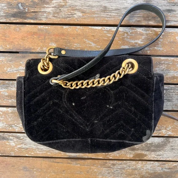 Gucci Black Velvet Shoulder Bag - Picture 2 of 2